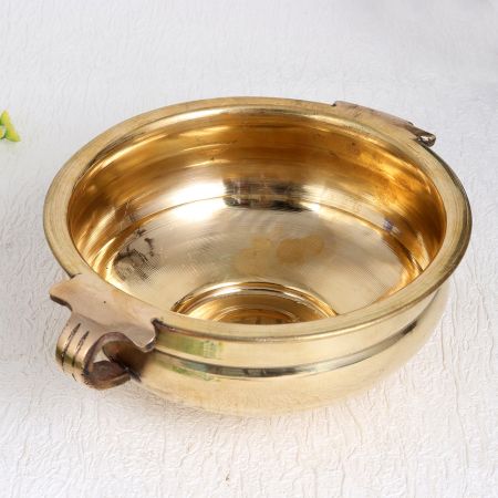 Handmade Shiny Golden Brass Urli Pot for Decoration