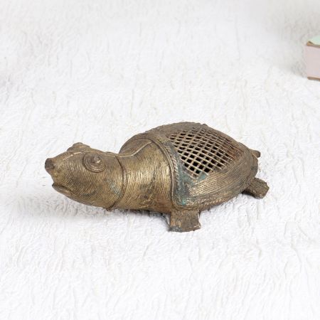 Handcrafted High-Quality Brass Turtle Statue for Decor