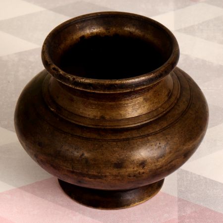Antique Brown Brass Water Pot for Flower Decoration