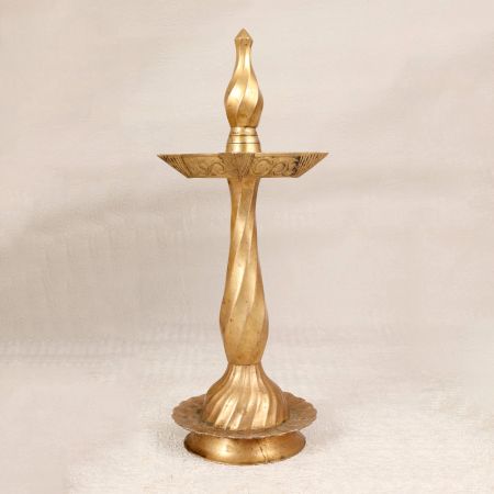 Traditional Handmade Oil Lamp Made of Brass for Prayer Room