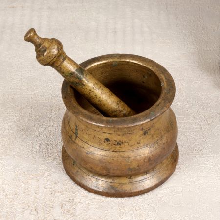 Vintage Brown Brass Mortar and Pestle Spice Grinder for Decor
