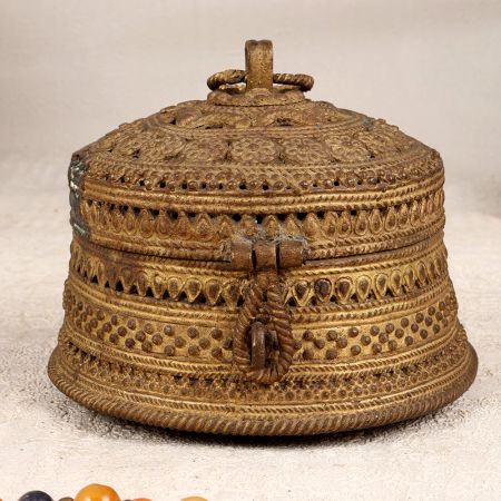 Round Finest Brass Jewelry Box for Home and Office Decor