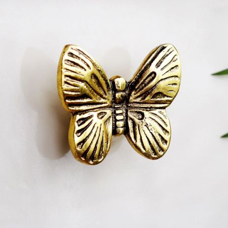 Decorative Golden Butterfly Metal Drawer Knob