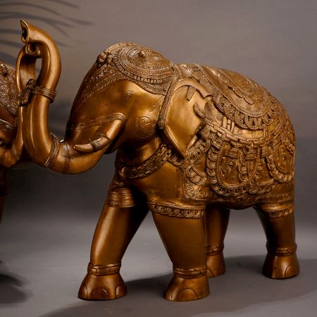Indian Handcrafted Brass Elephant Statue in Pair for Decoration