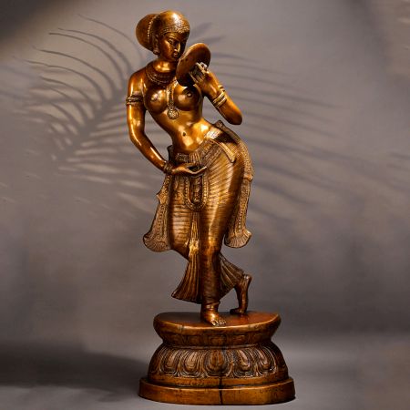 Handmade Indian Lady Brass Statue for Indoor Decoration
