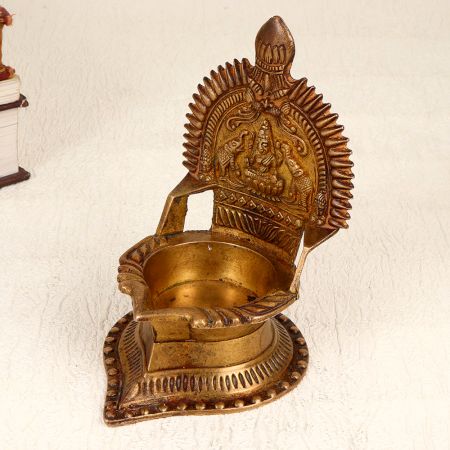 Gajalakshmi Oil Lamp Diya Made of Brass for Prayer Room