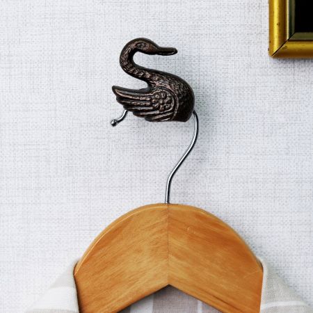 Decorative Swan Iron Wall Hooks