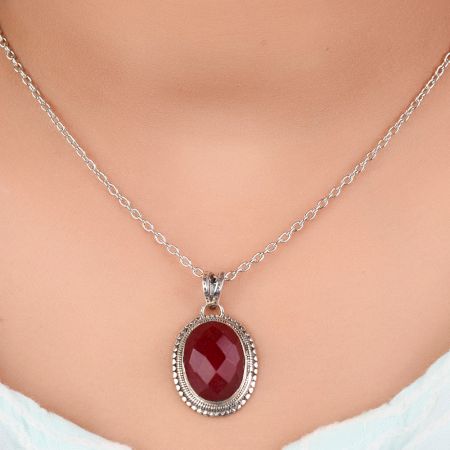 92.5  Sterling Silver  Pendant Oval Cut Stone Spinel Stone Daily Wear Pendant