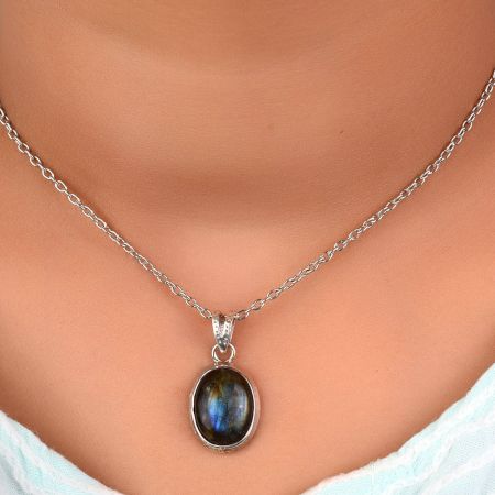 92.5 Sterling Silver Pendant Big Oval Shaped Labradorite Pendant
