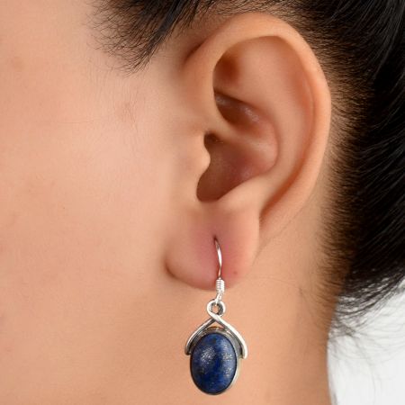 92.5 Sterling Silver Earrings Oval Rose Quartz Surrounded By Rope Design Drop Earrings