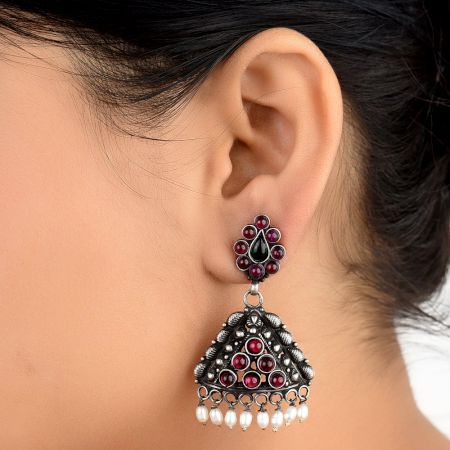 Round Pink Jade Stoned 92.5 Sterling Silver Earrings Pyramid Shaped Pearl Tassel jhumis For Women