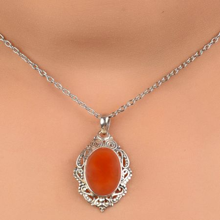 92.5 Sterling Silver Pendant Frame Studded With Red Carnelian Stone
