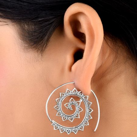 Open Circle Leaf Pattern 92.5 Silver Sterling Earrings