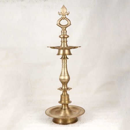 Traditional Handmade Brass Oil Lamp in Vintage Finish for Decor