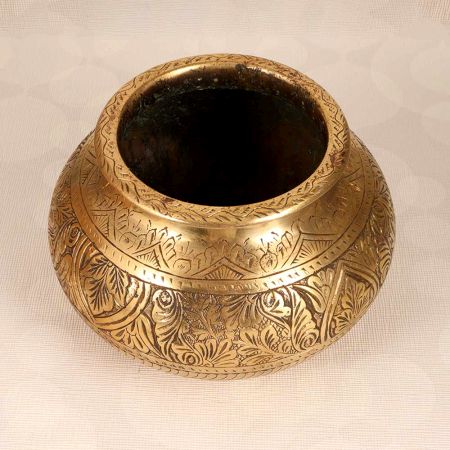 High-Quality Brass Engraved Cooking Pot for Flower Decoration