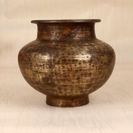 Engraved Traditional Brass Holy Water Pot for Flower Decoration