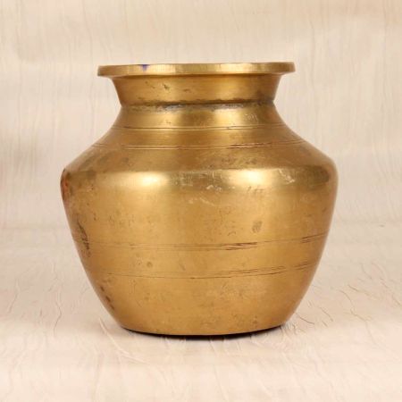 Plain Brown Finish Handmade Holy Water Pot Made of Finest Brass