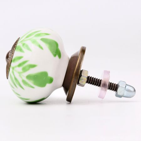 Green Decorative Leaf Drawer Knob