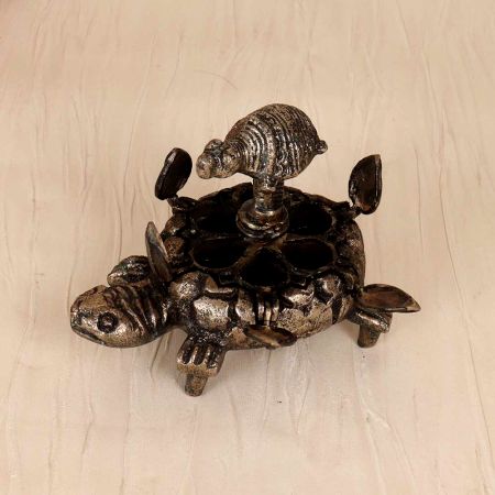 Handmade Grey Finish Metal Turtle Bindi Box for Home Decor