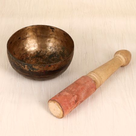Vintage Finish Handmade Bell Metal Singing Bowl for Meditation