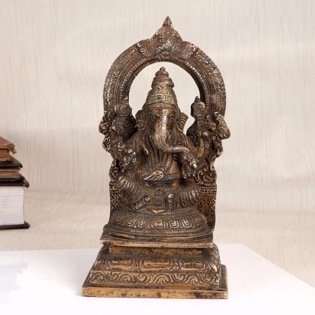 Handcrafted High-Quality Brass Statue of Lord Ganesha for Decor