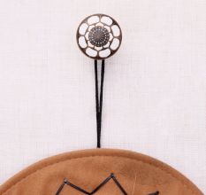 Ceramic Modern Floral Wall Hook In Golden