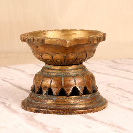 Indian Handmade Finest Brass Diya Oil Lamp for Rituals