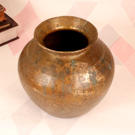Himalayan Art Plain Finish Brass Holy Water Pot for Indoor Decor