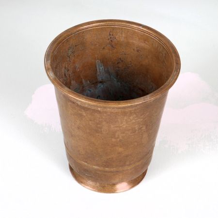 Dark Brown Plain Brass Holy Glass for Home Decoration