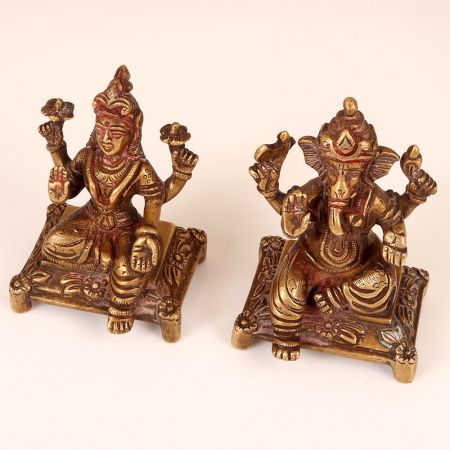 Traditional Handmade Brass Lord Ganesha and Goddess Laxmi Statue