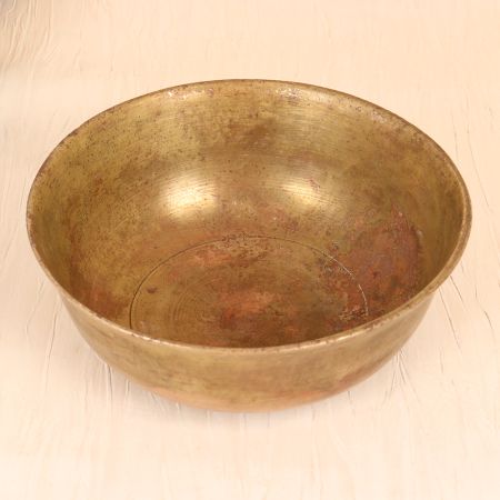 High-Quality Brass Kumkum Tilak Bowl for Indoor Decoration