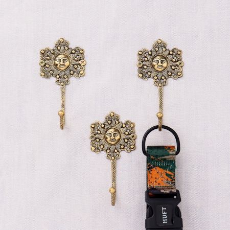 Handmade Yellow Brass Sun God Face Single Wall Hook