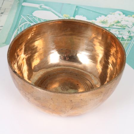 Traditional Bell Metal Singing Bowl for Meditation in Nepalese Art