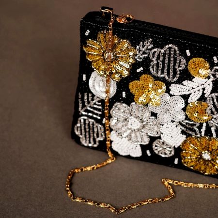 Deep Black Floral Pattern Cotton Beads for Wedding