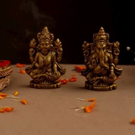 Hand-Crafted Terracotta Lakshmi-Ganesha Idol Set