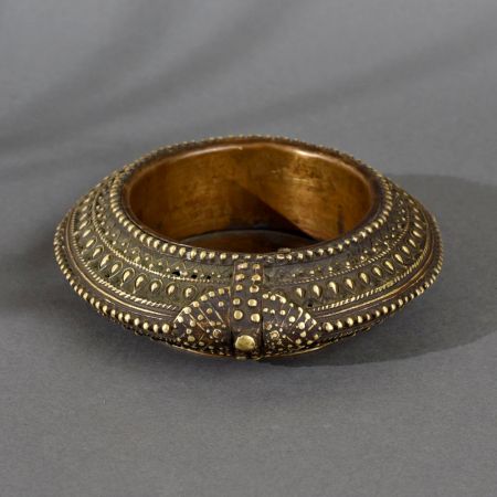 Dark Finish Handmade Brass Tribal Ashtray for Collection