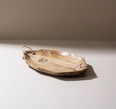 Heartfelt Curved Charm Oval Platter