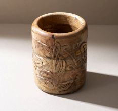 Artisan Leaf-Engraved Spoon Stand