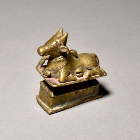Beautiful Bull Of Brass Material for Decor
