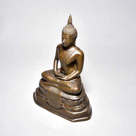Vintage Budha Sitting In Fine Art