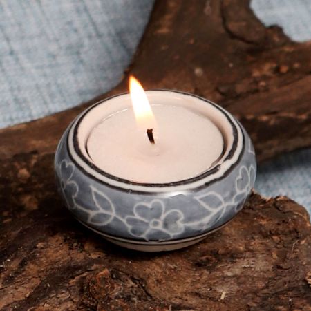 Round Modern Ceramic Tea Light Holder for Decor in Set of 4