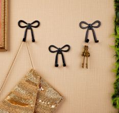 3 Pieces Decorative Black Aluminium Bow Wall Hooks