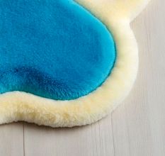 Handtufted Vibrant Pawprint Play Wool Rug