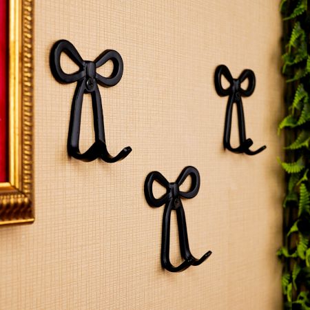 3 Pieces Decorative Black Aluminium Bow Wall Hooks