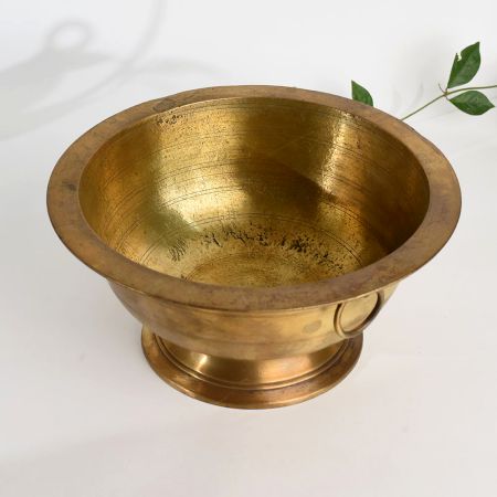 Wide Rim Vintage Brass Bowl for Prayer Room