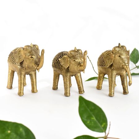 Elegant Brass Elephant for Decor in Set of 3