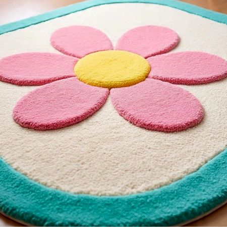 Handtufted Pink Blossom Border Wool Rug