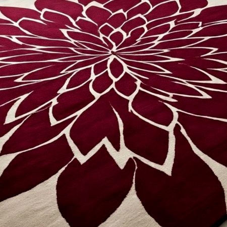 Handtufted Crimson Petal Burst Wool Rug