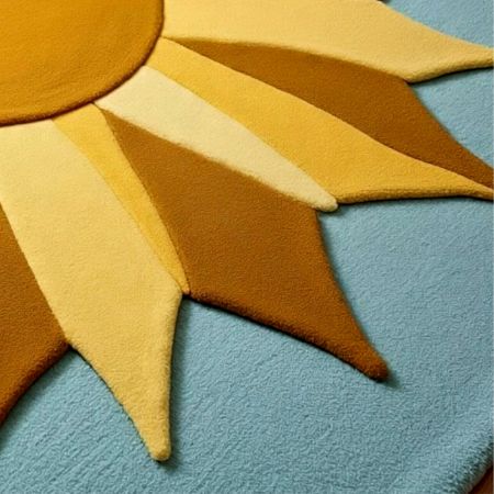 Handtufted Golden Sunburst Play Wool Rug