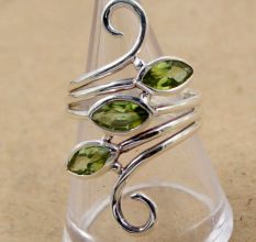Peridot 925 Sterling Silver Ring Handmade Boho Jewelry